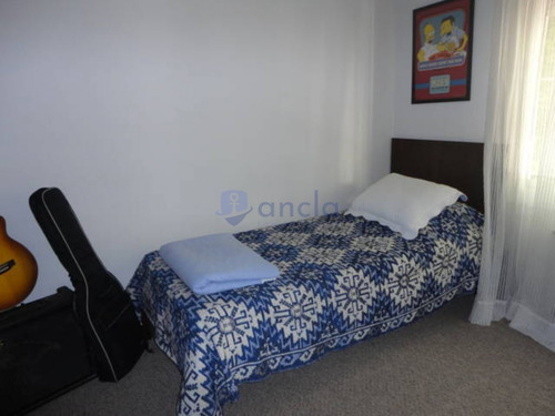 Punta Del Este, Importante Chalet En Zona Mansa- Ref: 660