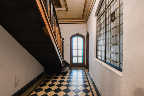 Casa Estilo Inglés, 5 Dormitorios, Patio Y Cochera- San Lorenzo 1900- Centro- Rosario | Venta