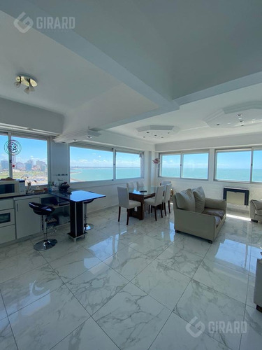 Imagen 8 de 30 de Departamento Con Vista Plena Al Mar , Zona Playa Chica
