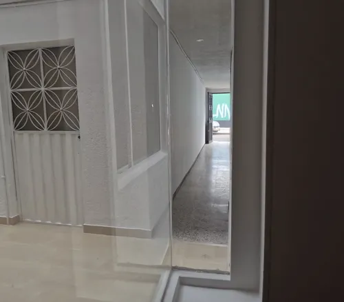 Arriendo Local Comercial Con Bodegaje Y/o Oficinas Prado Veraniego Norte Bogota.