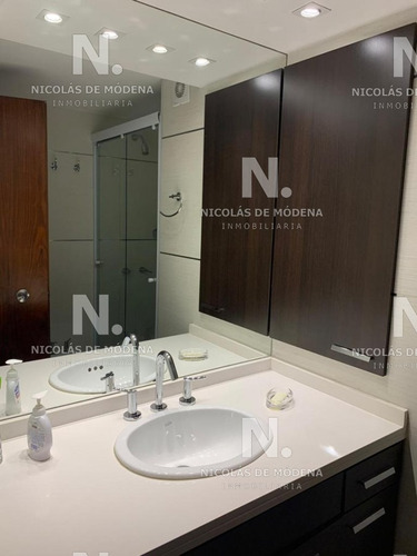 Departamento En Excelentes Condiciones, Punta Del Este- Ref: 3399