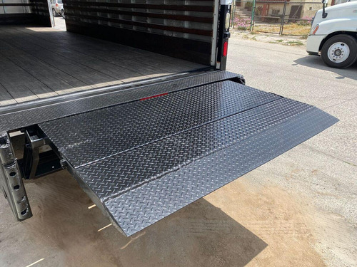 Rabón 2017 Freightliner M2 106 Caja Seca 24 Pies
