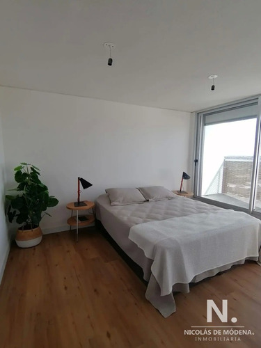 Venta Apartamento De 3 Dormitorios En Piso Alto, Zona Malvín, Edificio Distrito M 