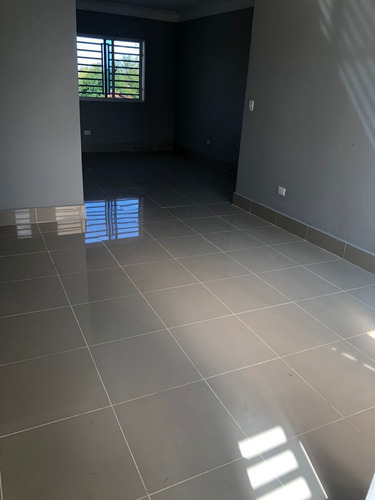 Imagen 3 de 11 de Excelente Apartamento En Los Alamos