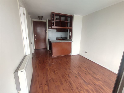 Departamento En Arriendo De 1 Dorm. En Santiago