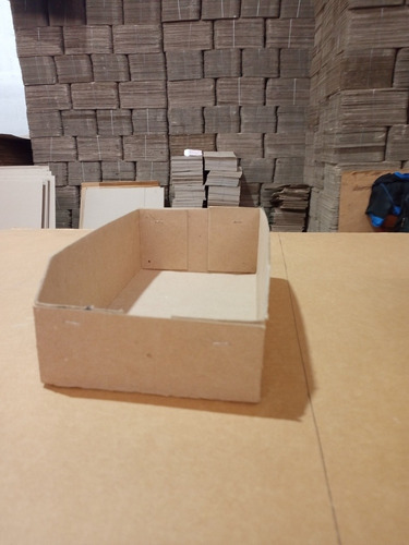 Imagen 4 de 7 de Cajas Para Tornillería,ventas De Respuesto Etc
