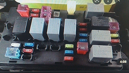 Imagen 3 de 4 de Fusible Hembra Rosado Aveo Optra Spark 30 Amp Caja Fusiblera