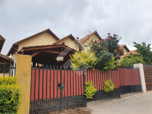 Casa En Venta De 3 Dorm. En Puente Alto Mm