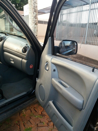 Jeep Cherokee Ano V6 2006