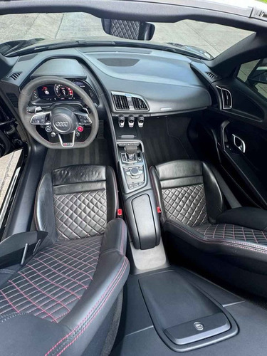 Audi R8 Spyder