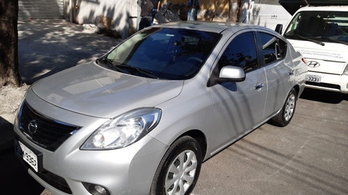 Nissan Versa 2012 1.6 16v Sv Flex 4p