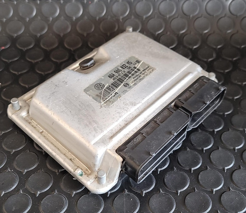 Computadora Ecu Beetle Jetta 2004-2005 2.0 06a906032ms Libre (Usado)