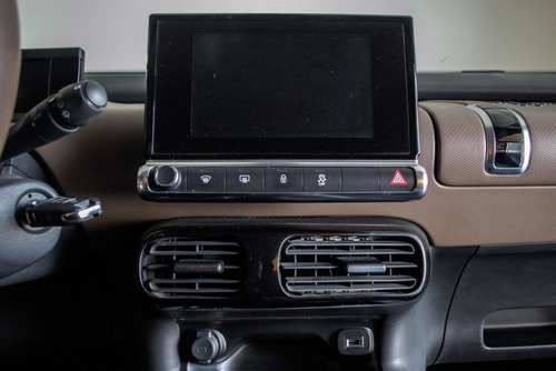 Imagen 11 de 15 de Citroën C4 Cactus 2018 1.2 Puretech 110 At6 S&s Shine Ac902