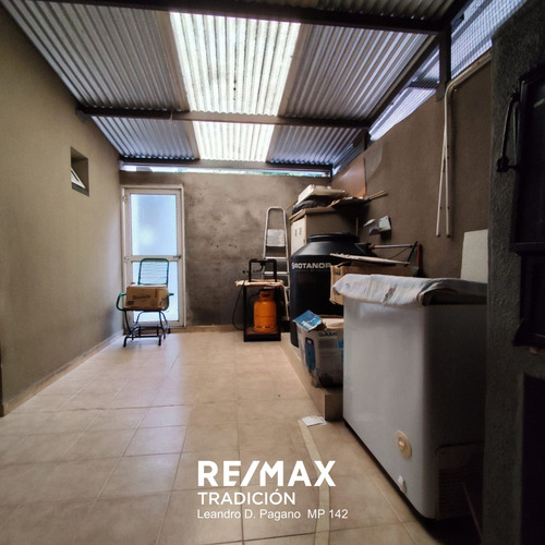 Venta Casa 3 Dorm. - Carlos Gardel 365, Rcia.