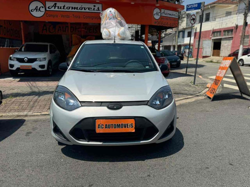 Ford Fiesta 1.6 MPI CLASS HATCH 8V FLEX 4P MANUAL