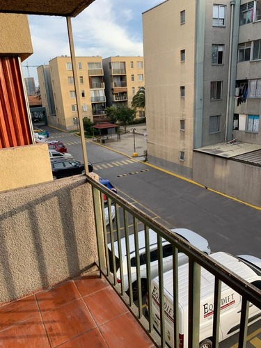 Arriendo Dpto 3d+2b+est En Santiago