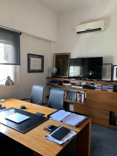Oficina En Venta En Recoleta