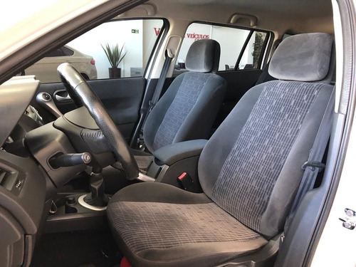 Renault Mégane Grand Tour Dynamique 1.6 16v Hi-flex, Isz7h04
