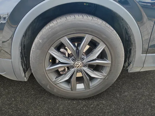 Volkswagen Tiguan 5p Comfortline L4/1.4/T Aut 7 Pas