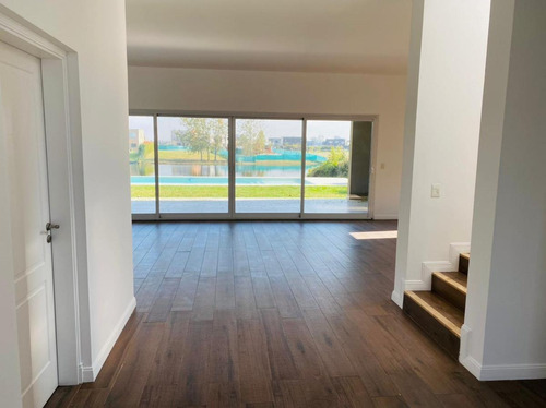 Venta Casa San Rafael Villanueva