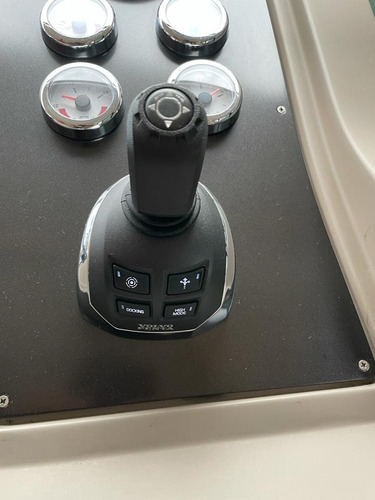 Imagem 12 de 25 de Sessa F42 Fly 2018 | Beneteau Cimitarra Solara Fly Sedna