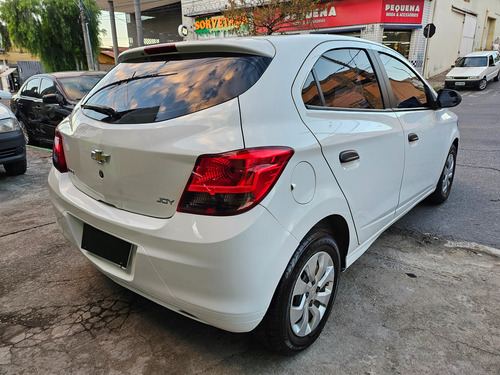 Chevrolet Onix 1.0 Joy 5p