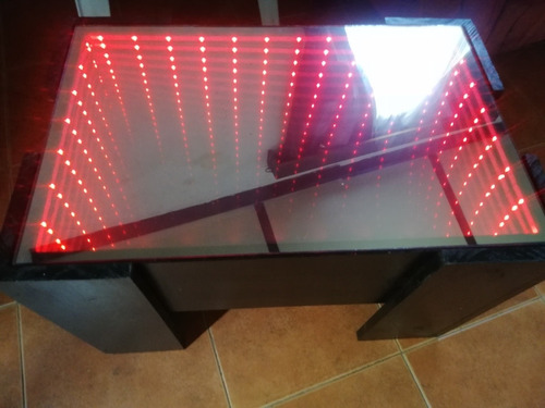 Mesa Ratona De Living Con Led Y Control Remoto