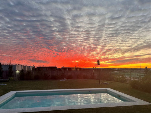 Venta O Alquiler Casa En Barrio Privado