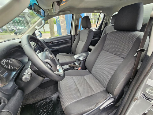 Toyota Hilux 2.8 Std 4x4 Cd