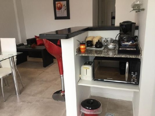 Imagen 5 de 11 de Excelente Semipiso 3 Ambientes A La Calle Con Cochera - Paseo Aldrey