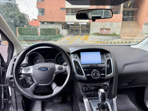 Ford Focus 2.0 Titanium At