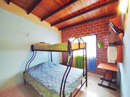 Imagen 12 de 14 de Townhouse En Villas Del Este
