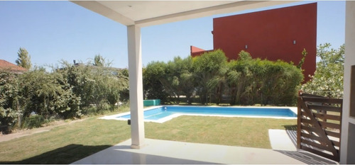 Casa En Venta En Los Alisos, Nordelta, Tigre!