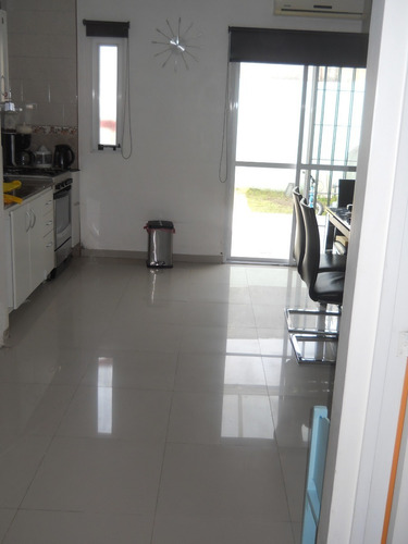 Imagen 3 de 14 de Departamento 3 Ambientes, Planta Baja Con Patio