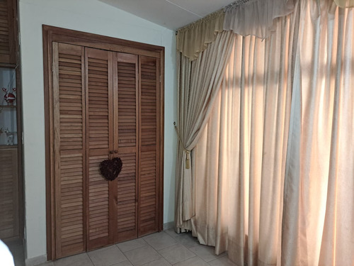 Casa En Venta Urb La Fundación Mendoza Barcelona