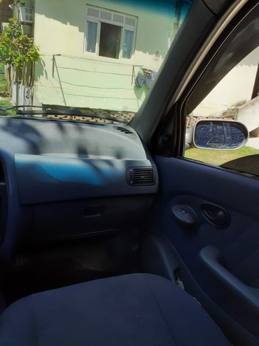 Fiat Siena 2000 1.0 6 Marchas 4p