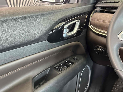 Jeep Commander 1.3 T270 TURBO FLEX OVERLAND AT6