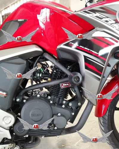 Imagen 6 de 7 de Defensa De Motor Con Slider Ira Yamaha Fz Fi 2.0 Negro A R