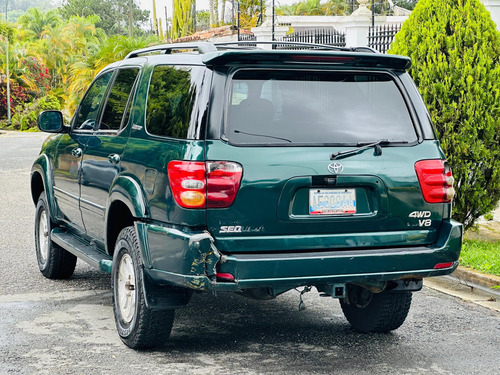 Toyota Sequoia 2001