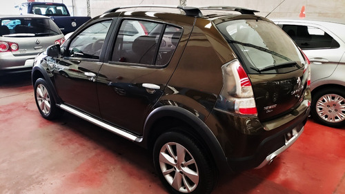 Imagen 7 de 15 de Renault Sandero Stepway 2012