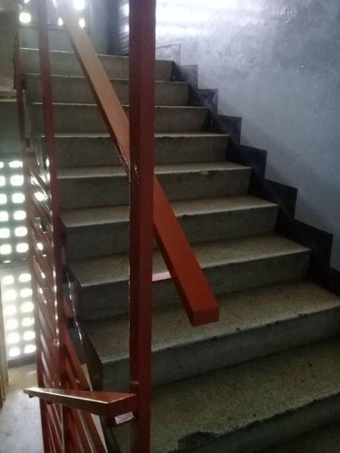 Imagen 6 de 7 de Piso Industrial En Alquiler - Urb La Yaguara