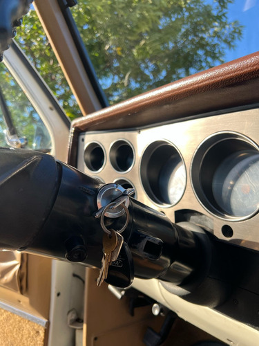 Chevrolet C-10 4.1 3Vel Silverado