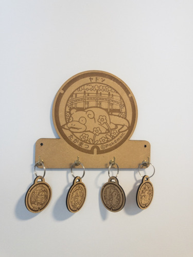 Imagen 2 de 5 de Porta Llaves Pokémon De Madera