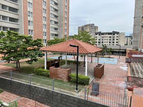 Apartamento Venta Resd La Arboleda. La Vaquera. Guarenas. Ar. Mls # 24-12826