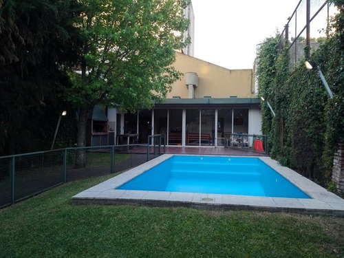 Imagen 20 de 27 de Venta- Excelente Casa - 8 E/ 41 Y 42 - Lote 10x60! La Plata