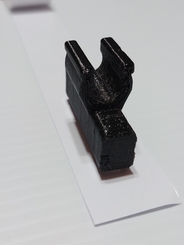 Clip De Puertas Trasera Para Lona Geo Tracker (Usado)