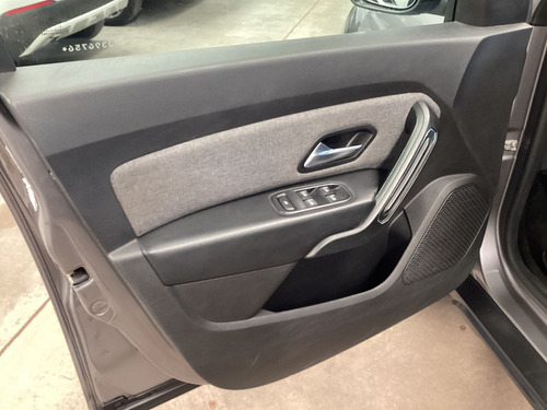 Renault Duster 1.3 Iconic At