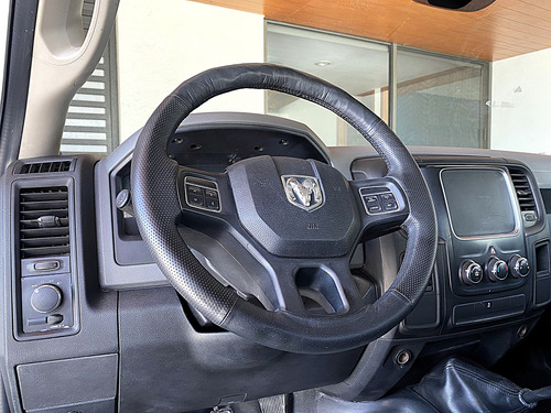 RAM 4000 5.7 Chasis Cabina Pl 4x2 Mt