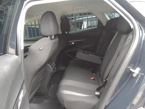 Peugeot 3008 1.6 At