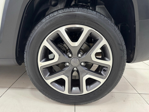 Jeep Renegade 1.8 16V FLEX LONGITUDE 4P AUTOMÁTICO